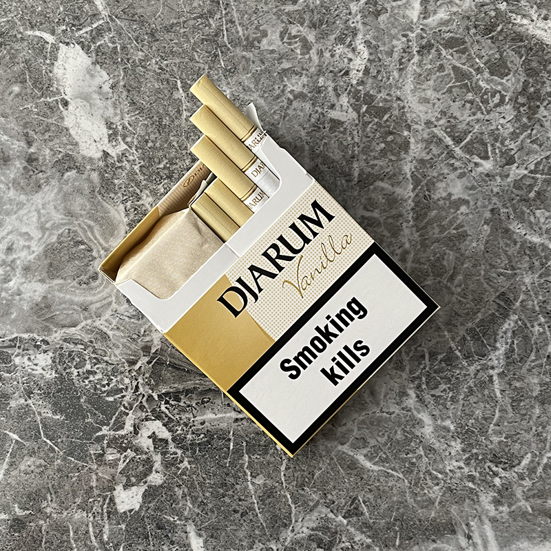 Djarum Vanilla (New) 🍂 ‣ Duty Free Price ‣ Only 6€👍