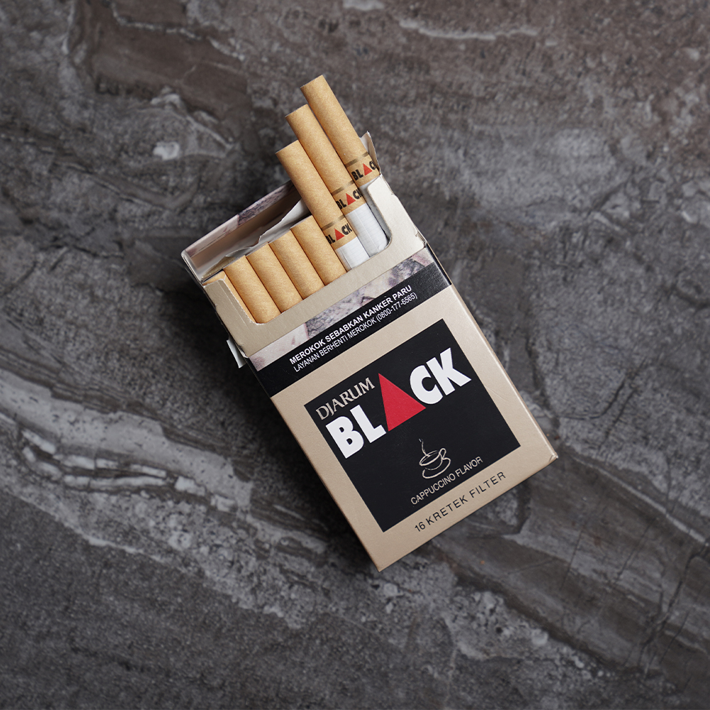 Djarum Black Cappuccino 🍂 ‣ Duty Free Price ‣ Only 4€👍