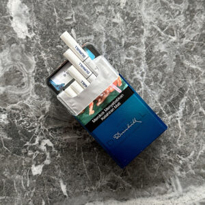 Dunhill Blue (Lights) 🍂 ‣ Duty Free Price ‣ Only 5€👍