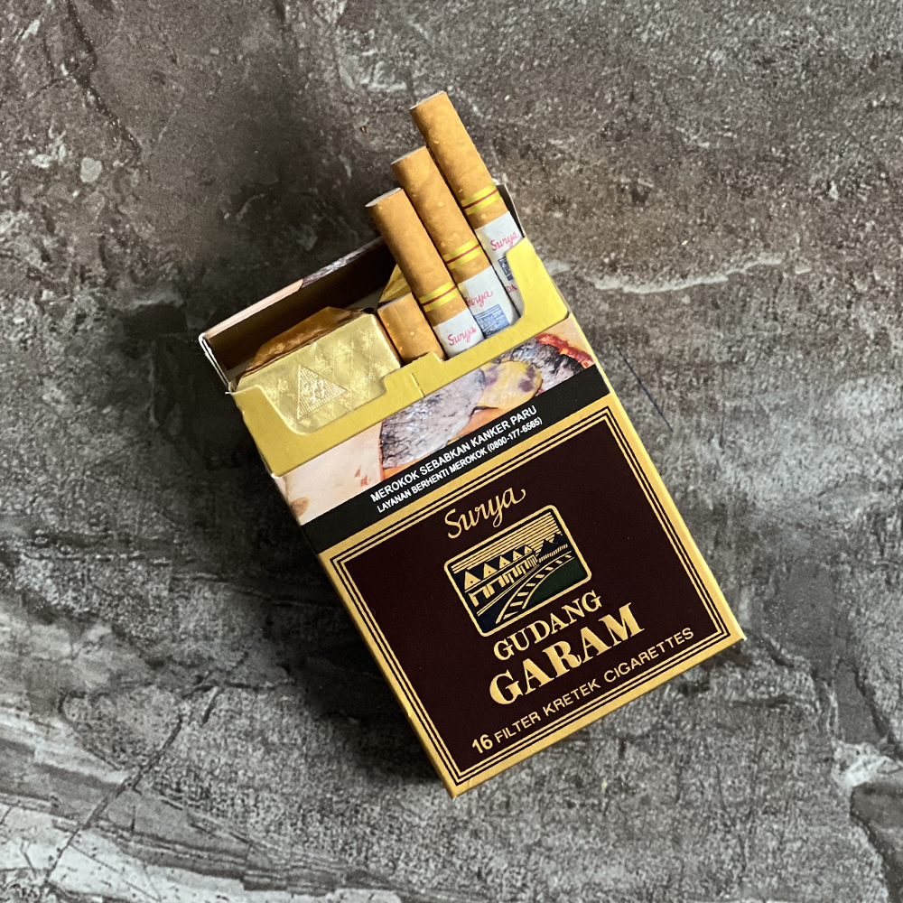 Gudang Garam Surya 16's 🍂 ‣ Duty Free Price ‣ Only 4€ 👍
