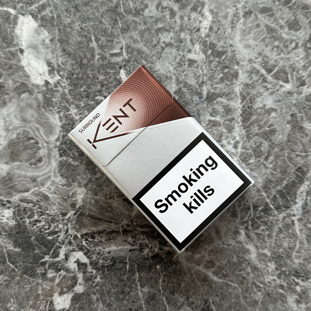 Kent Surround Brown 🍂 ‣ Duty Free Price ‣ Only 6€👍