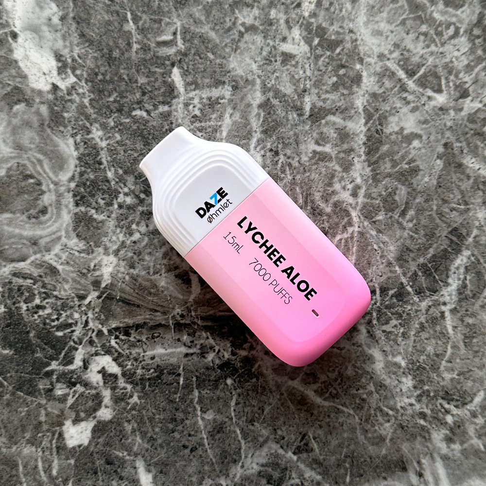 7 Daze Ohmlet Lychee Aloe ‣ 7000 Puffs Disposable Vape 💨