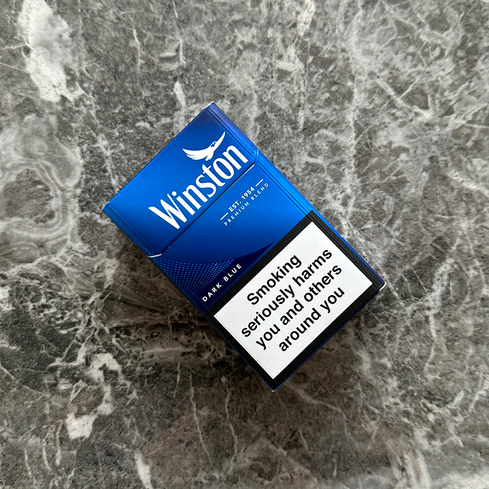 Winston Dark Blue 🍂 ‣ Duty Free Price ‣ Only 5€👍