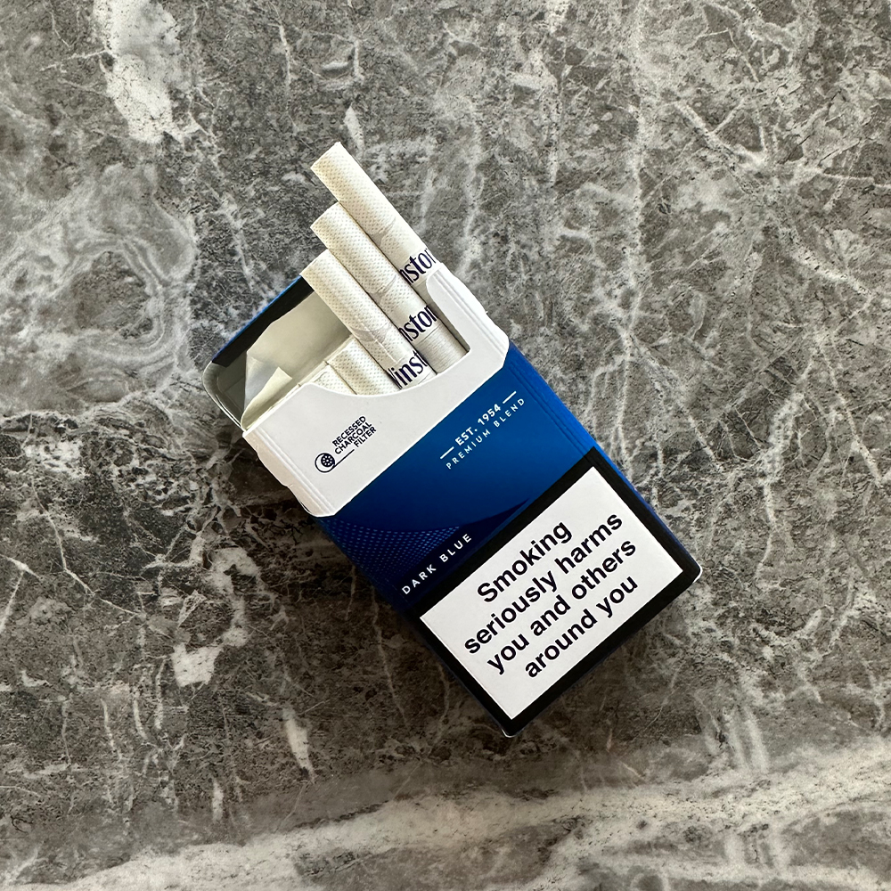 Winston Dark Blue 🍂 ‣ Duty Free Price ‣ Only 5€👍