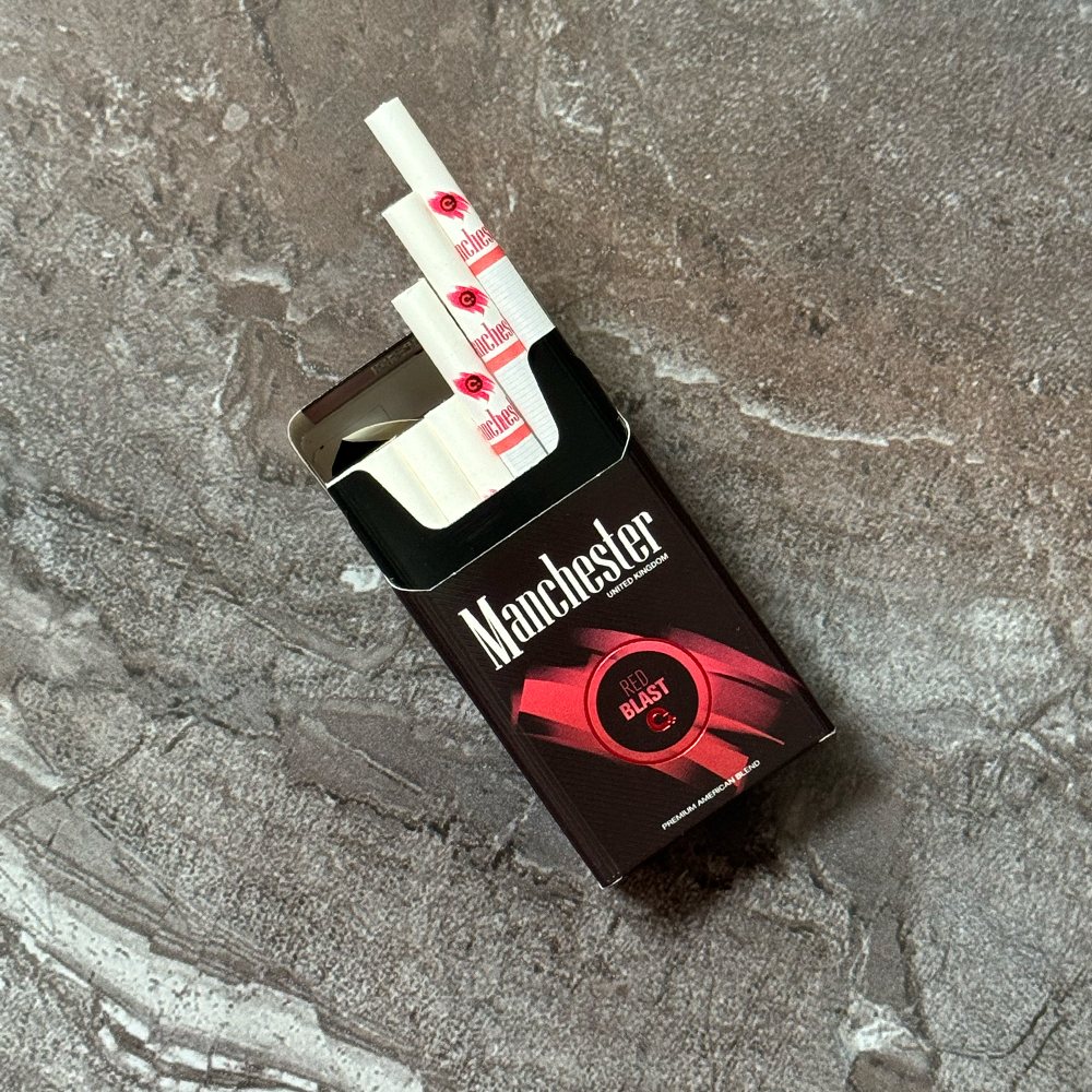 Manchester Red Blast 🍂 ‣ Duty Free Price ‣ Only 5€👍